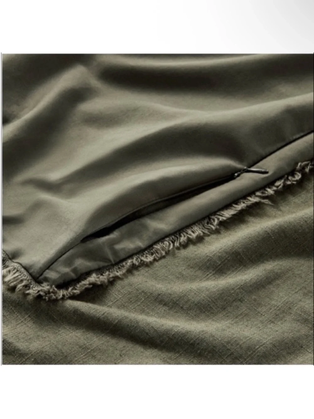 NWT King/ California King Heavyweight Linen Blend Comforter and Sham Set Olive